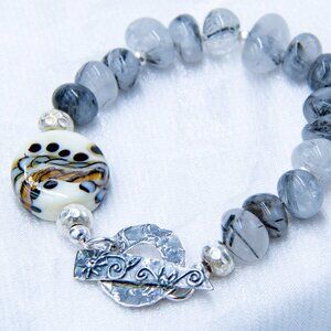 Beaded quartz bracelet